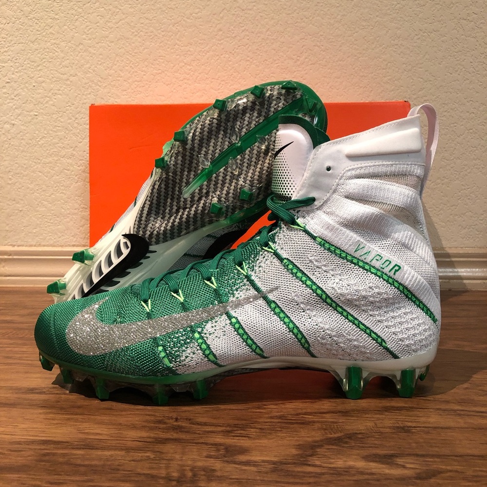 Nike Vapor Untouchable 3 Elite Football Cleats